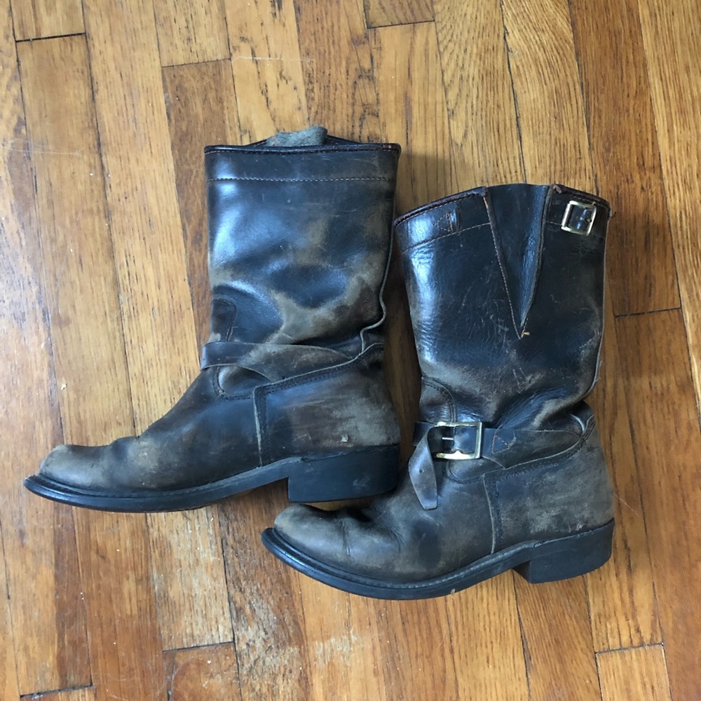 Knapp Leather Boots